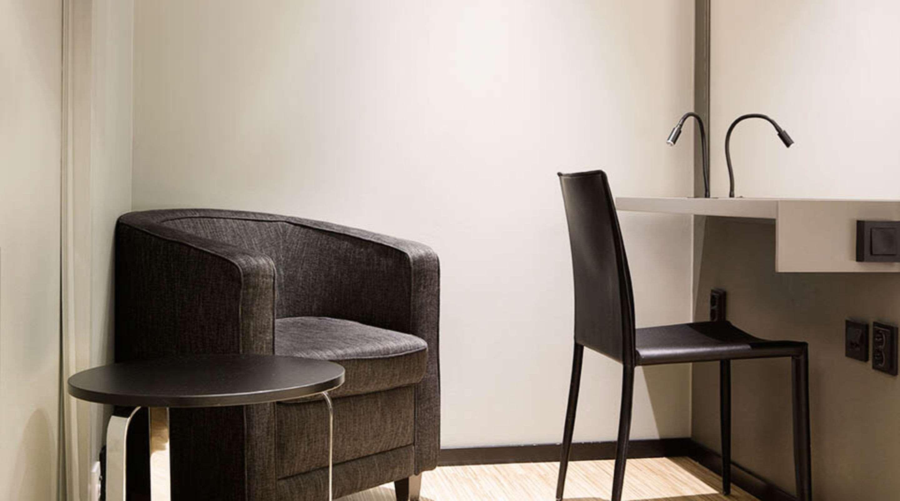 Comfort Hotel Xpress Stockholm Central Экстерьер фото