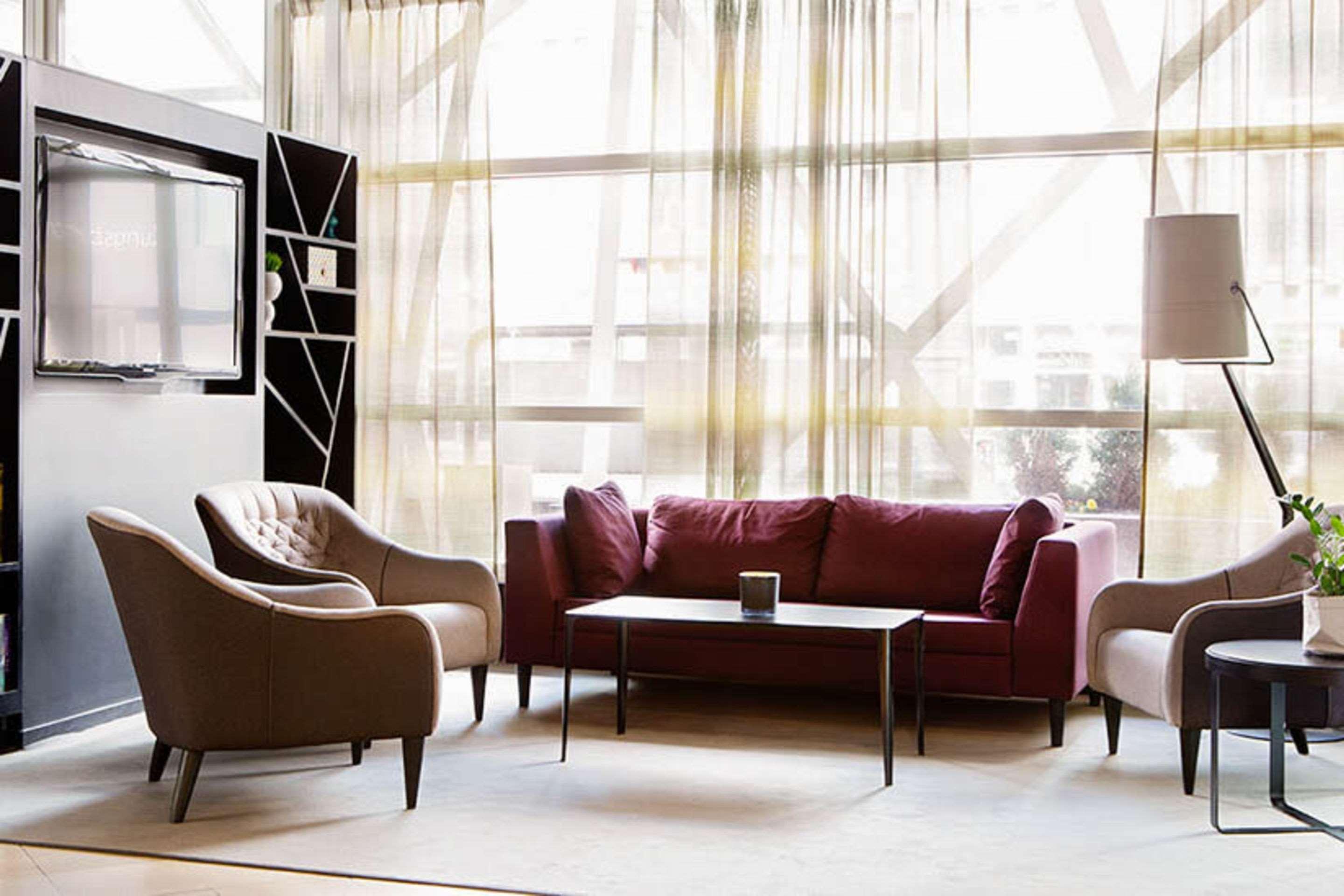 Comfort Hotel Xpress Stockholm Central Экстерьер фото