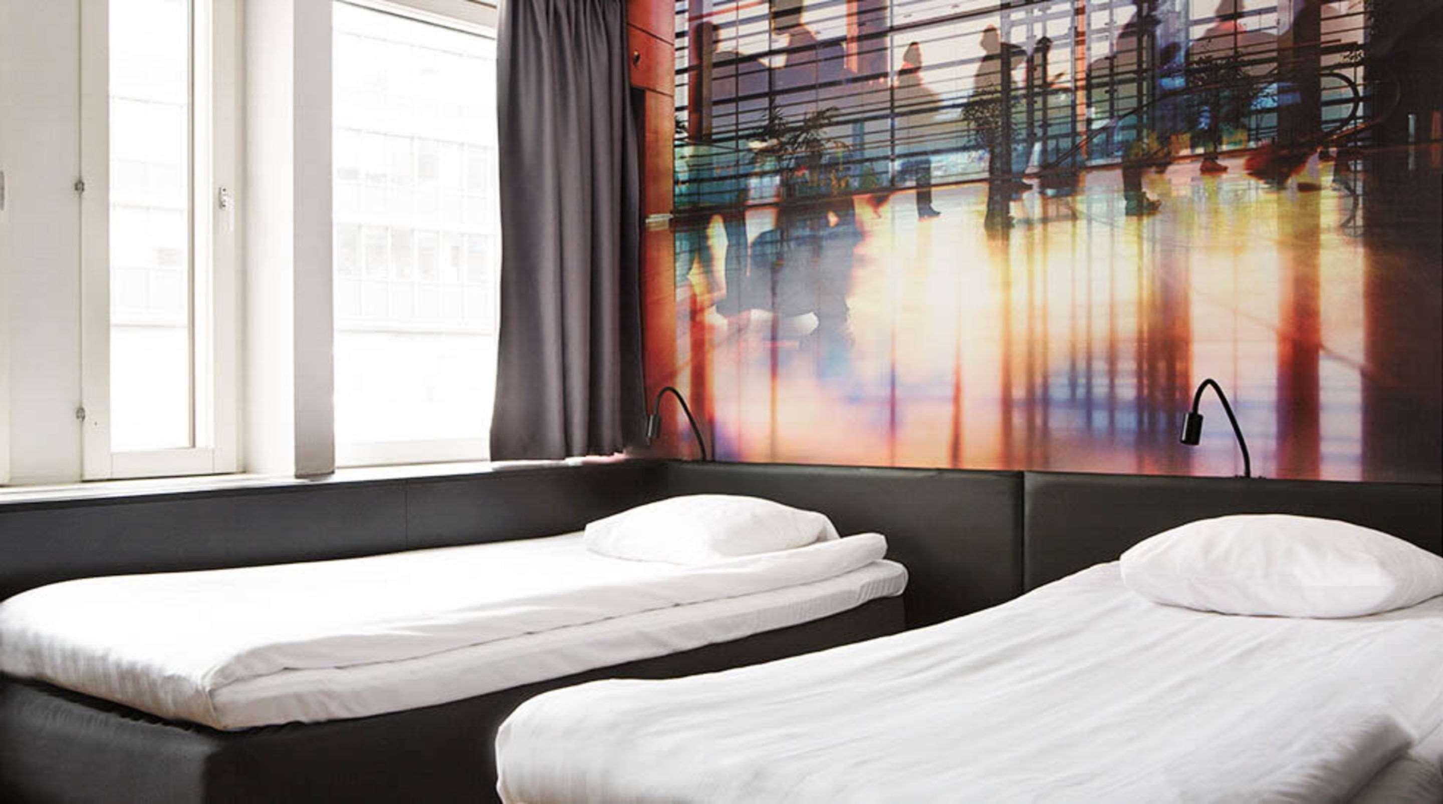 Comfort Hotel Xpress Stockholm Central Экстерьер фото