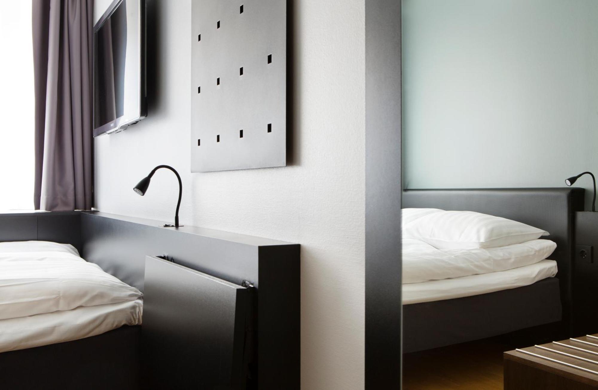 Comfort Hotel Xpress Stockholm Central Экстерьер фото