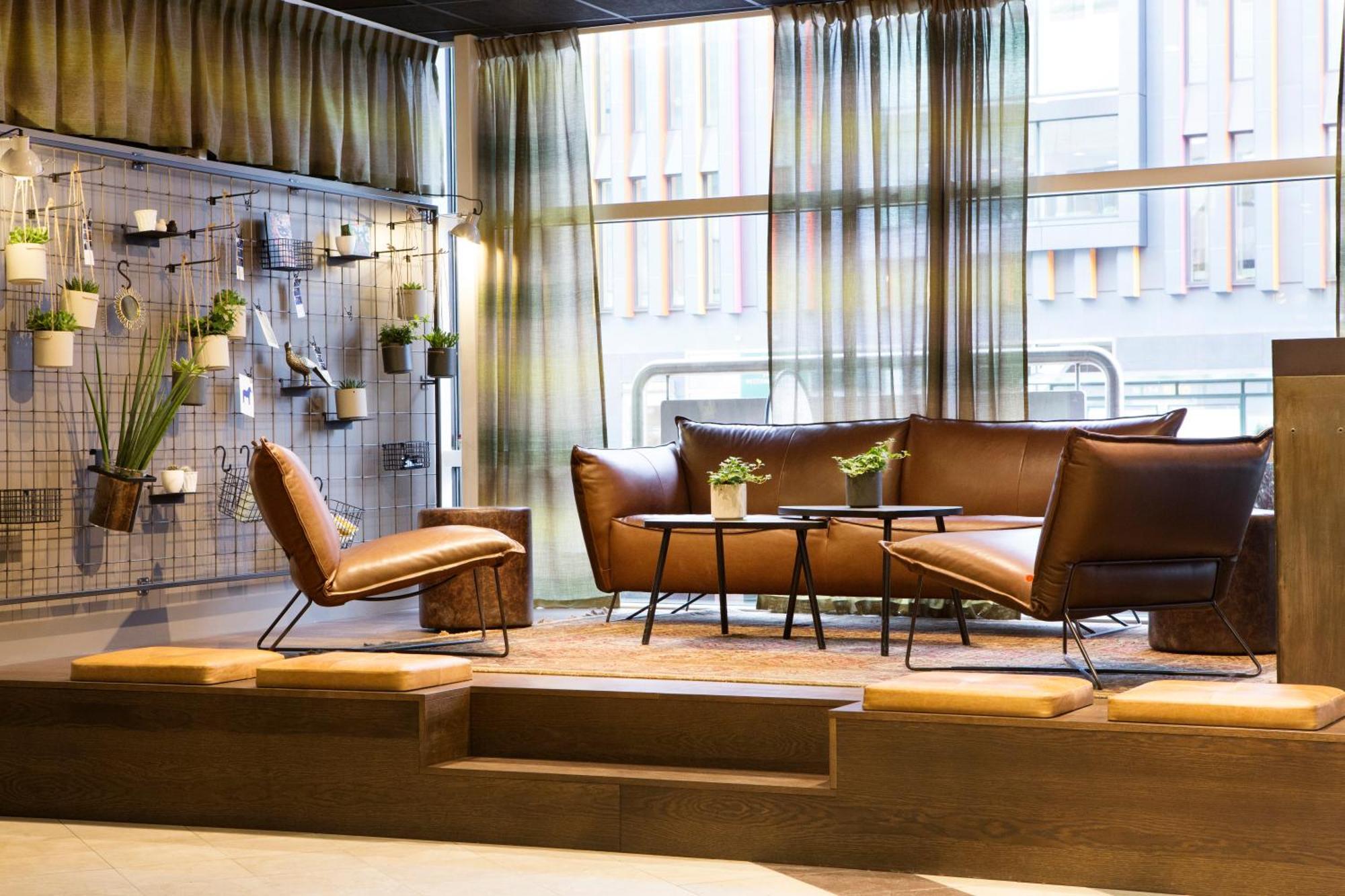 Comfort Hotel Xpress Stockholm Central Экстерьер фото