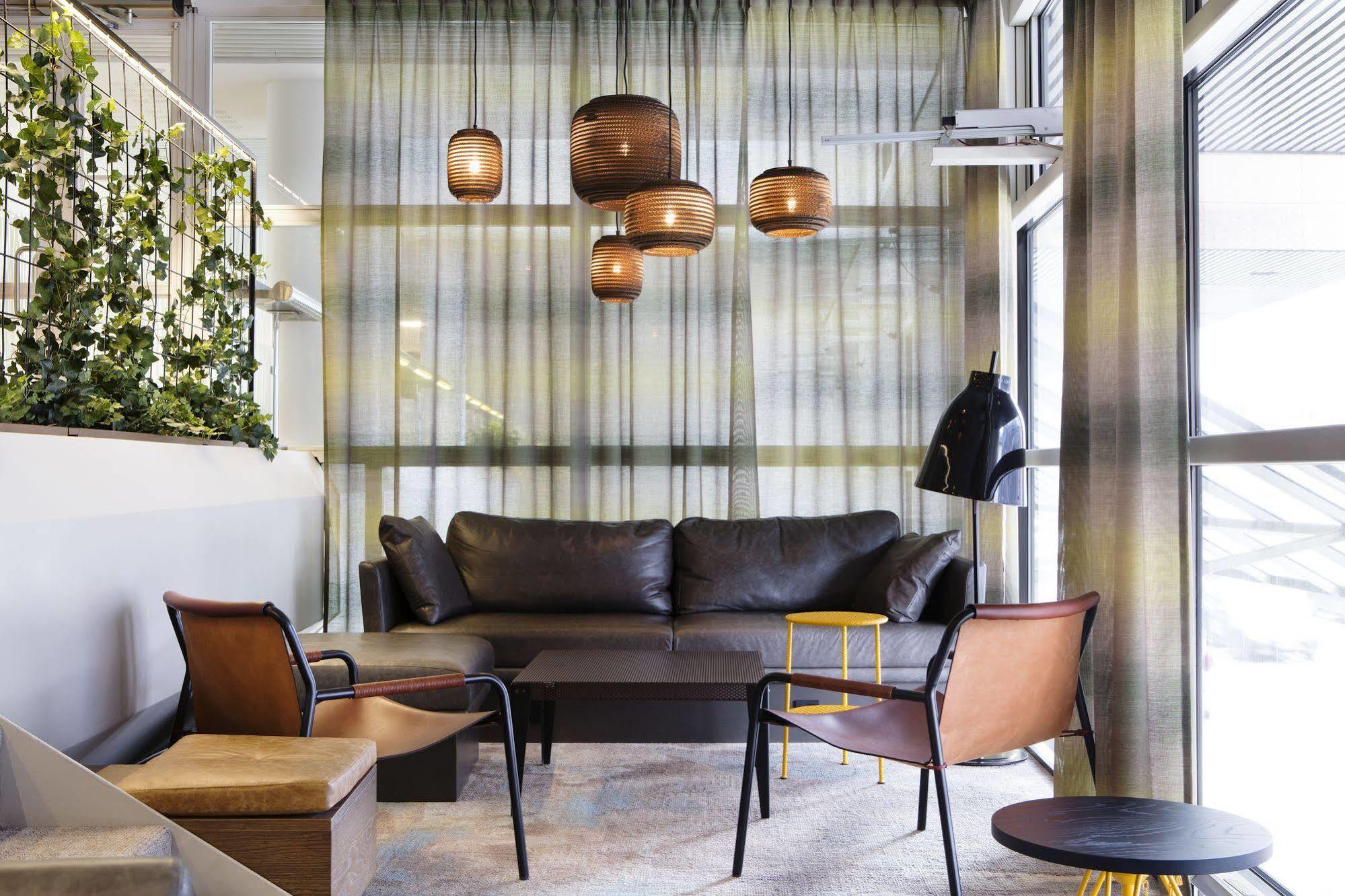 Comfort Hotel Xpress Stockholm Central Экстерьер фото